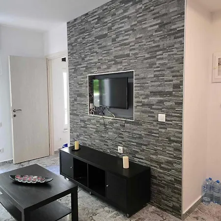 Dimi By The Sea Apartment *